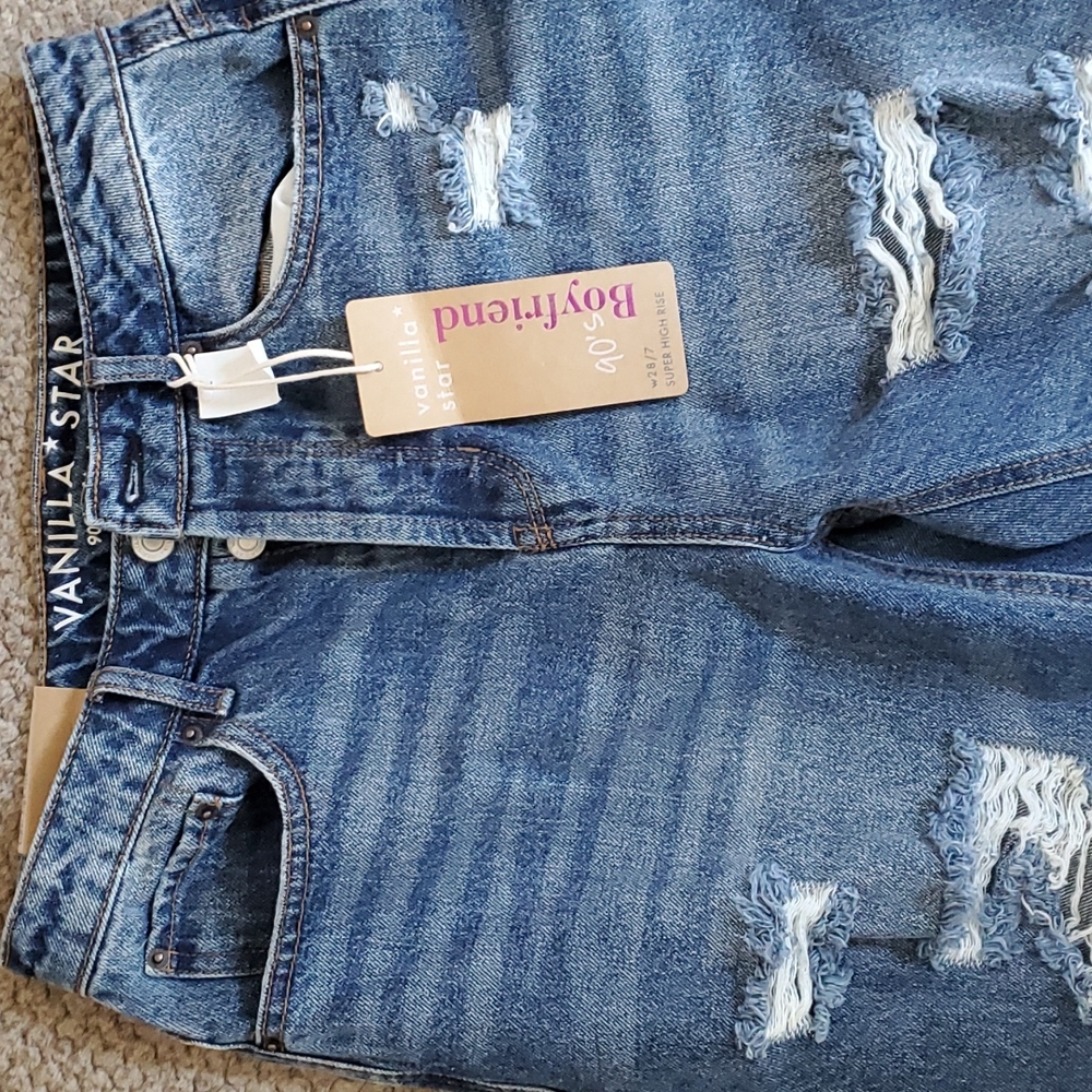 Jeans - Picture 2 of 5